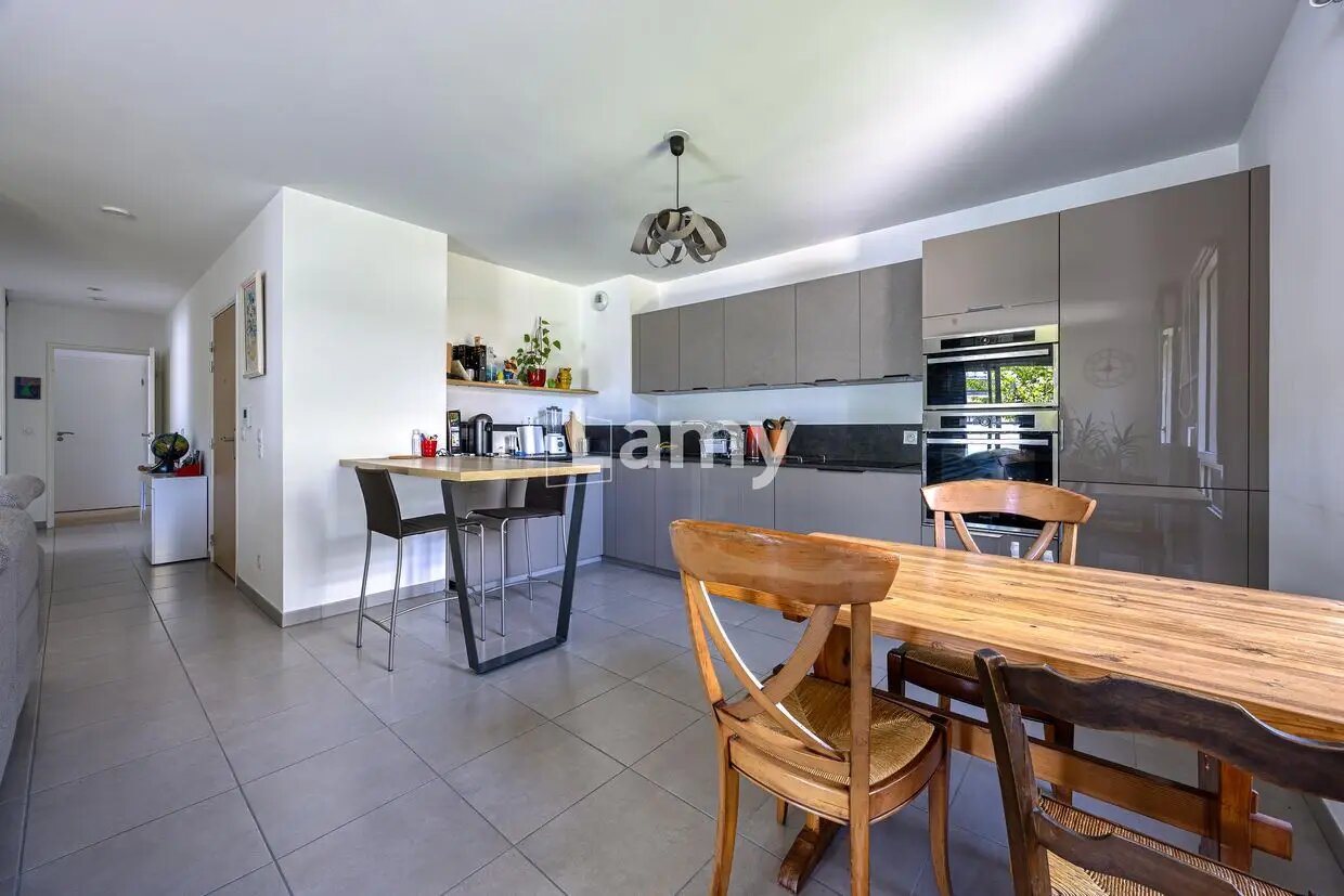 Appartement à vendre, 76m², Annecy