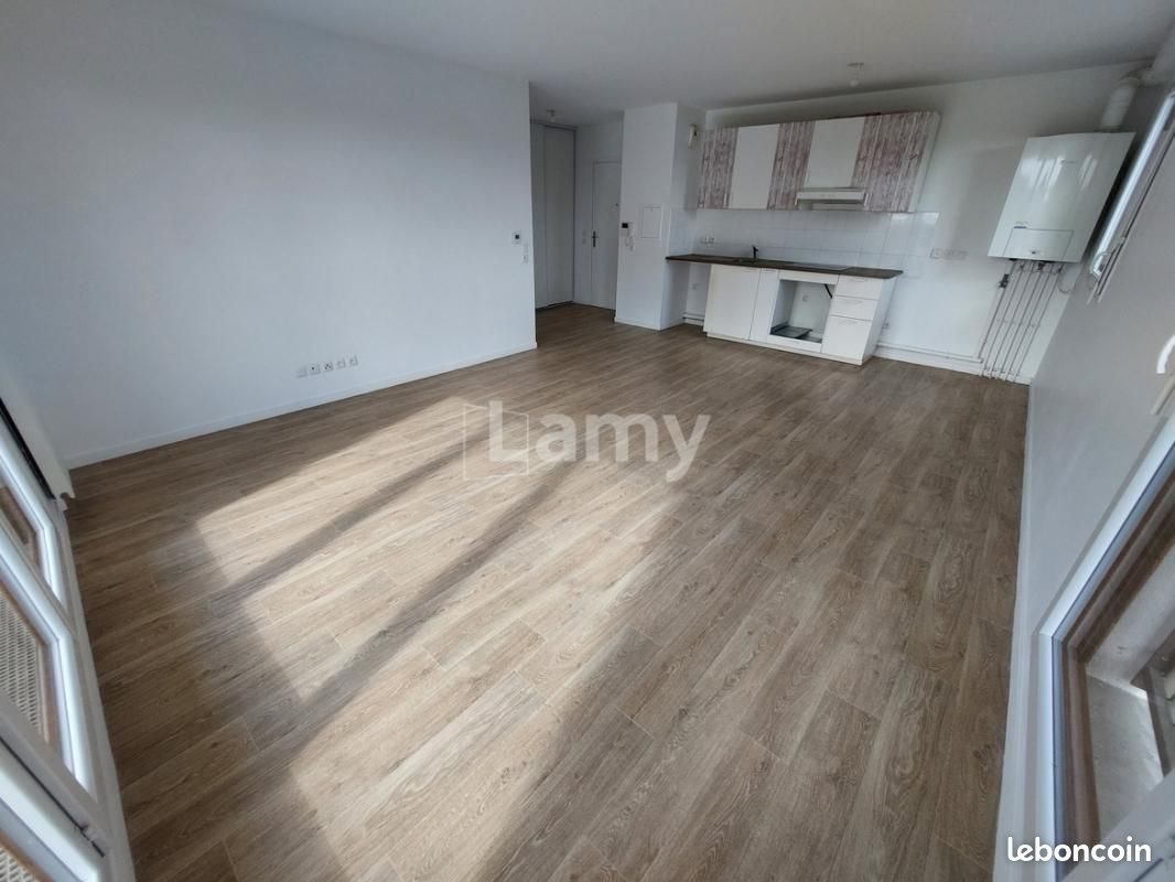 Appartement à louer, 60m², Vert-Saint-Denis