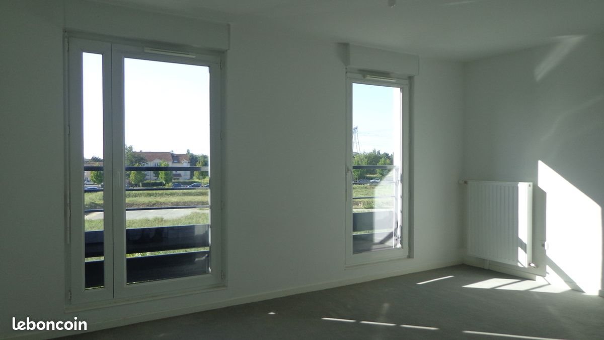 Appartement à louer, 29m², Cergy