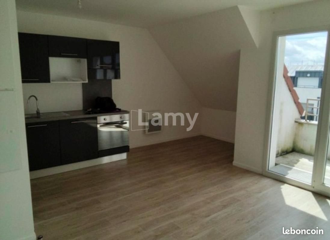 Appartement à louer, 58m², Linas