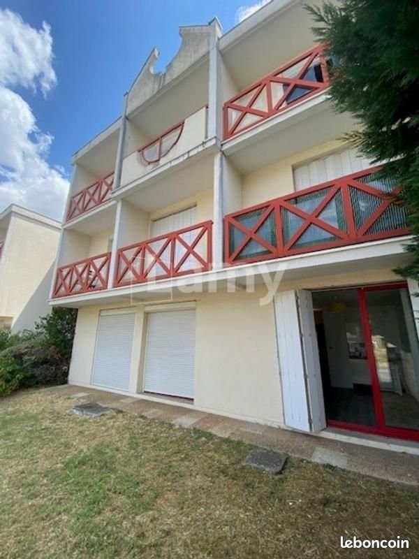 Appartement à louer, 19m², Talence