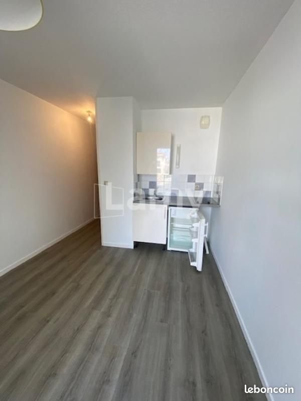 Appartement à louer, 19m², Talence