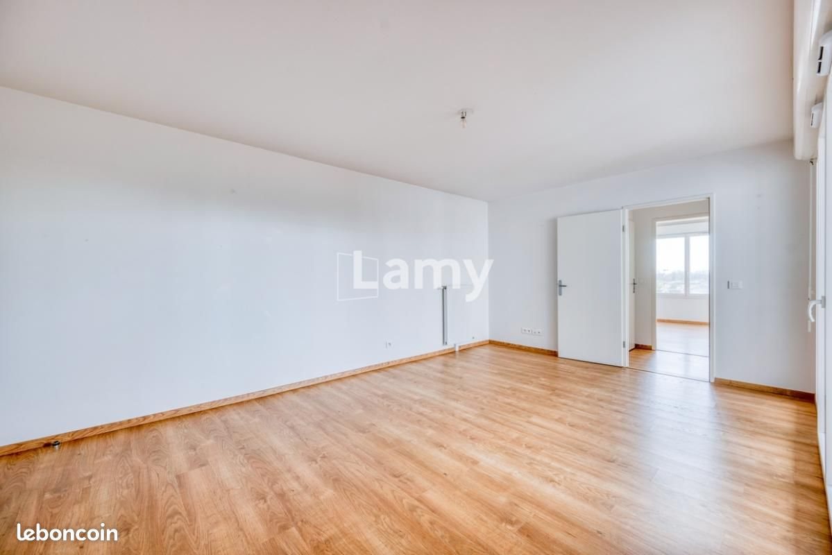 Appartement à louer, 61m², Bruges