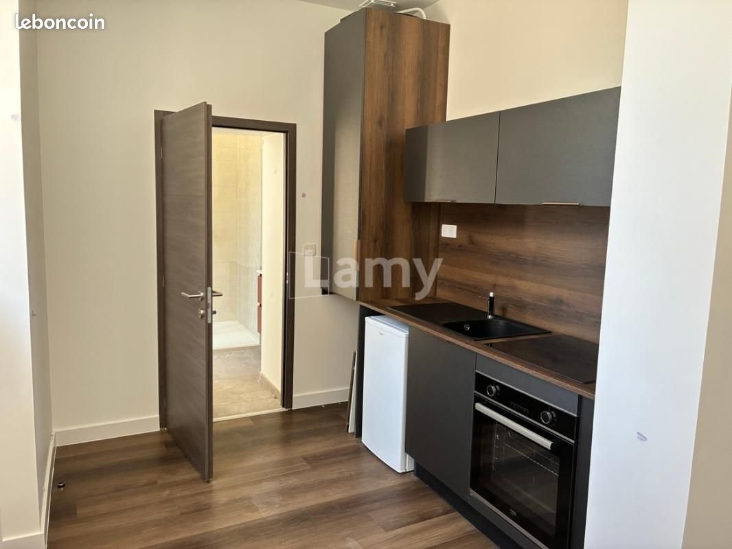 Appartement à louer, 19m², Lons-le-Saunier