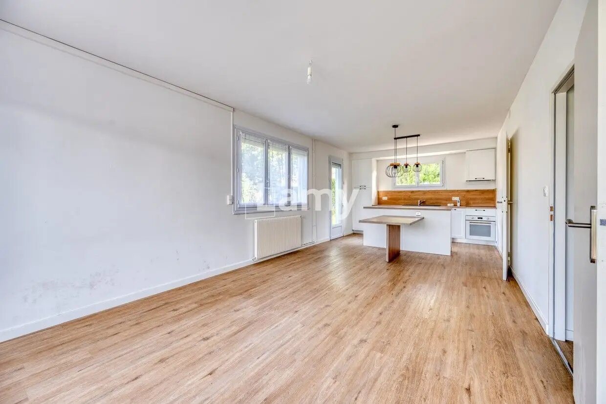 Maison à vendre, 113m², Carbon-Blanc