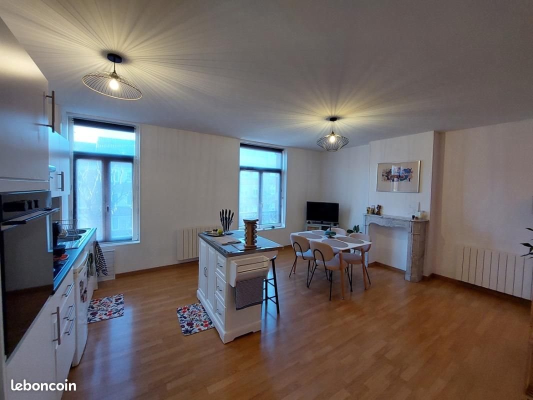 Appartement à louer, 64m², Valenciennes