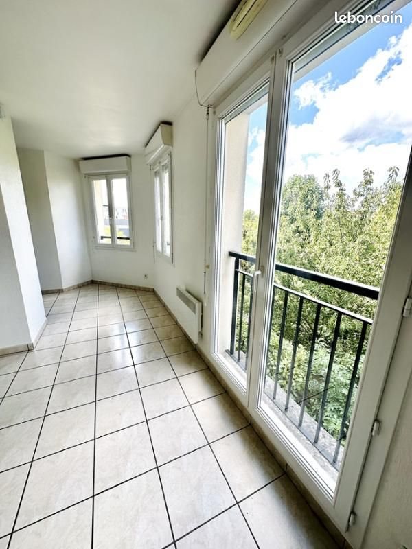 Appartement à louer, 64m², Compiègne