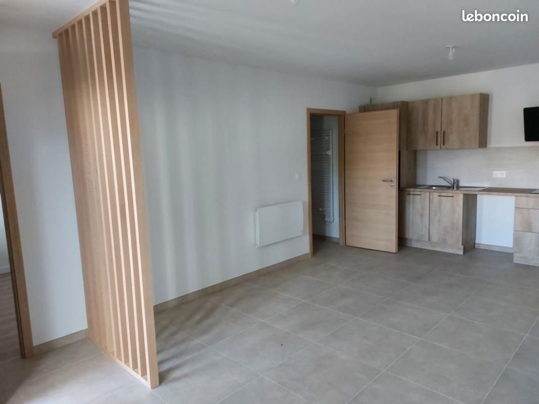 Appartement à louer, 41m², Lons-le-Saunier