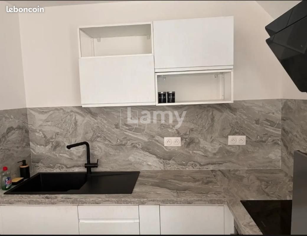 Appartement à louer, 38m², Linas