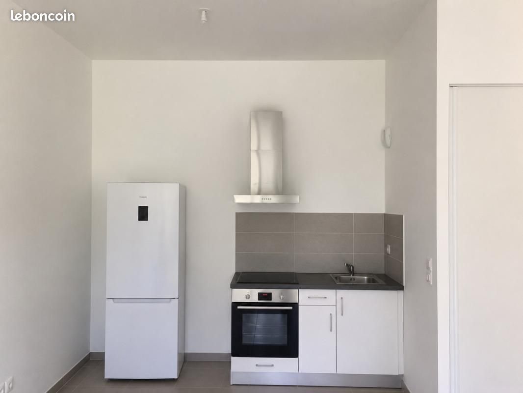 Appartement à louer, 42m², Epernon
