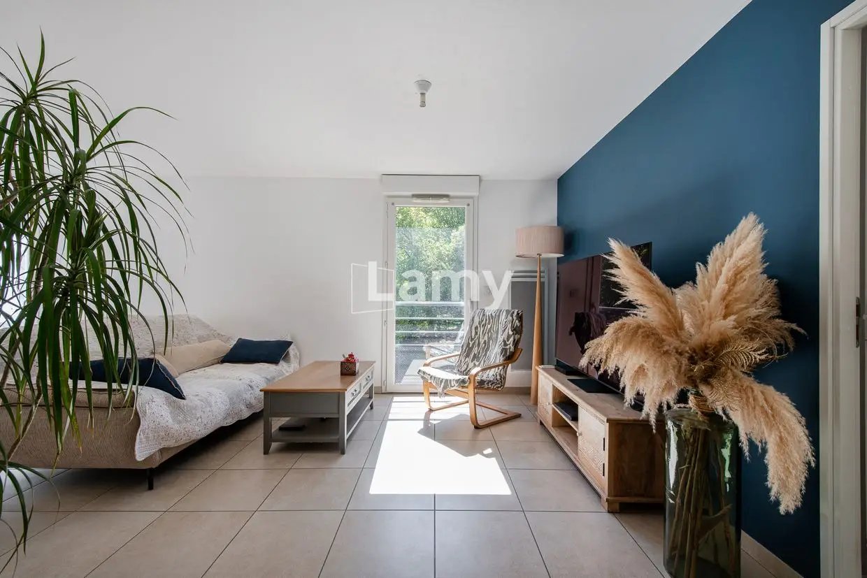 Appartement à vendre, 76m², Meyreuil