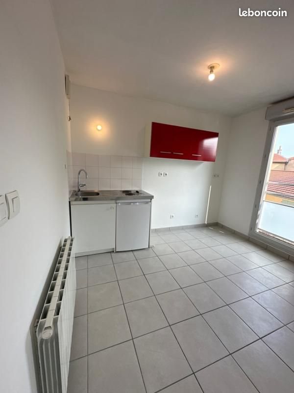 Appartement à louer, 29m², Tassin-la-Demi-Lune