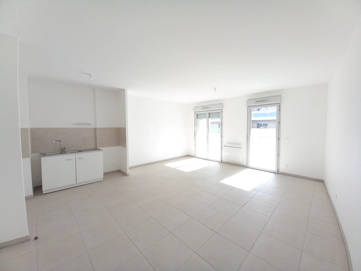 Appartement à louer, 73m², Marseille 15ème