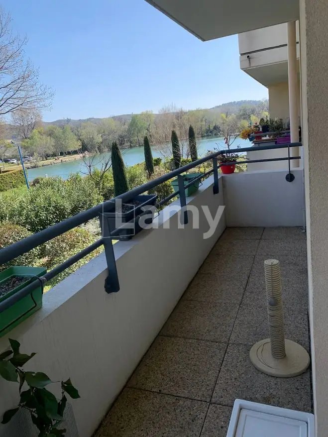 Appartement à louer, 63m², Vitrolles