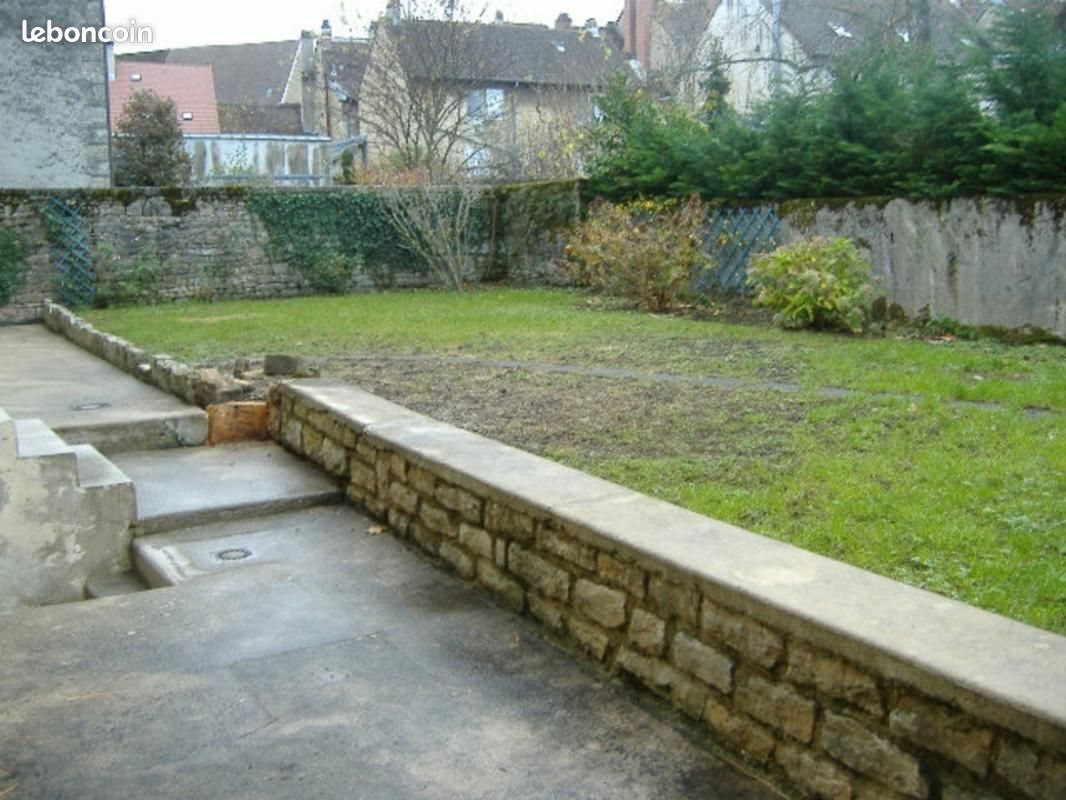 Appartement à louer, 115m², Lons-le-Saunier