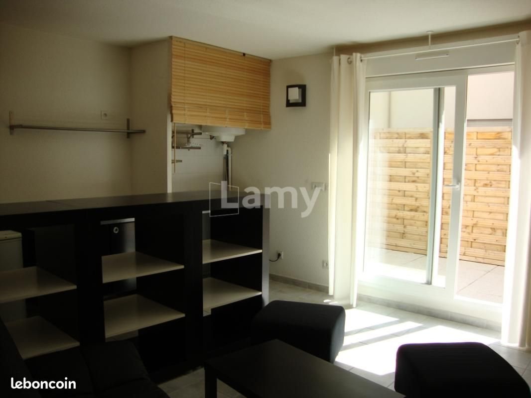 Appartement à louer, 25m², Nîmes
