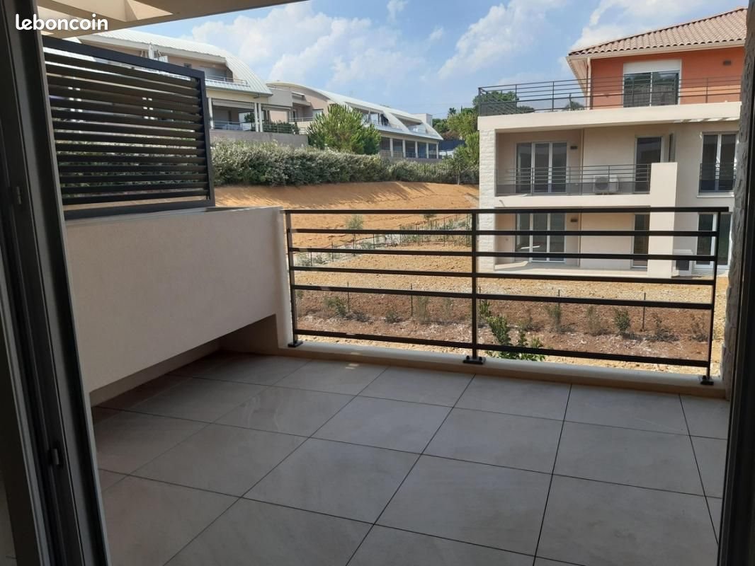 Appartement à louer, 44m², Vallauris