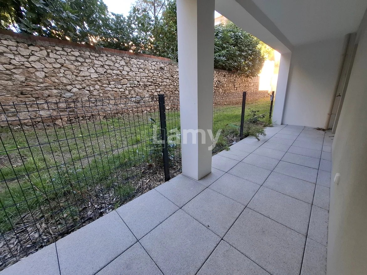 Appartement à louer, 45m², Marseille 15ème