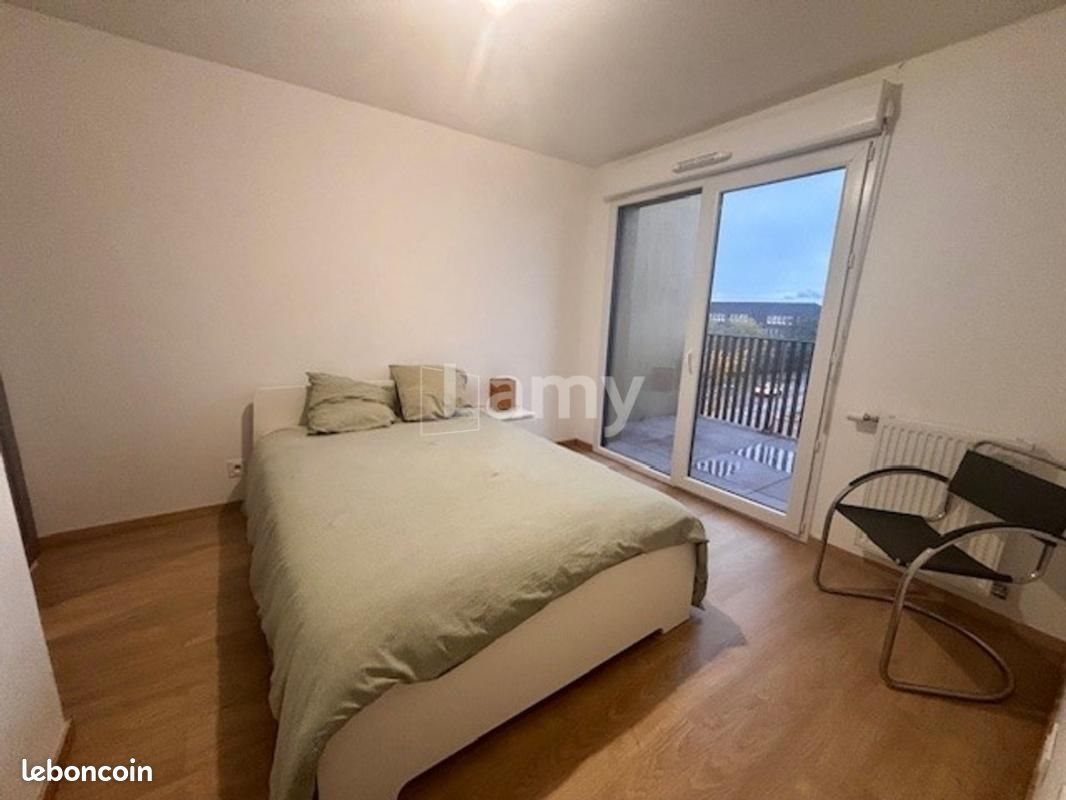 Appartement à louer, 43m², Saint-Priest