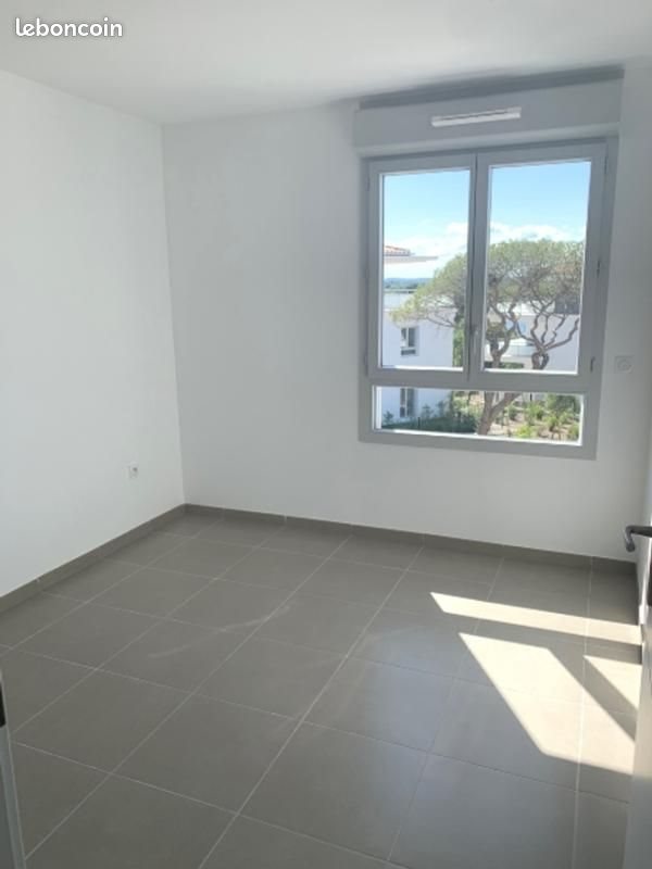 Appartement à louer, 70m², Puget-sur-Argens