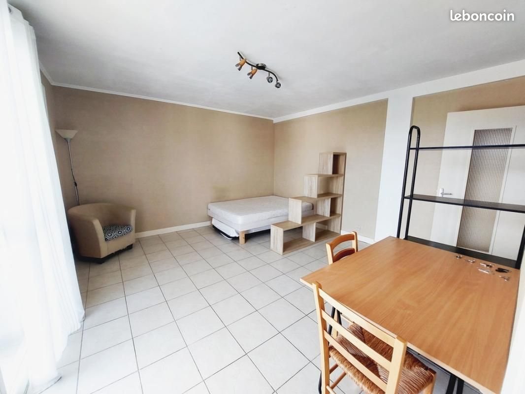 Appartement à louer, 28m², Ramonville-Saint-Agne
