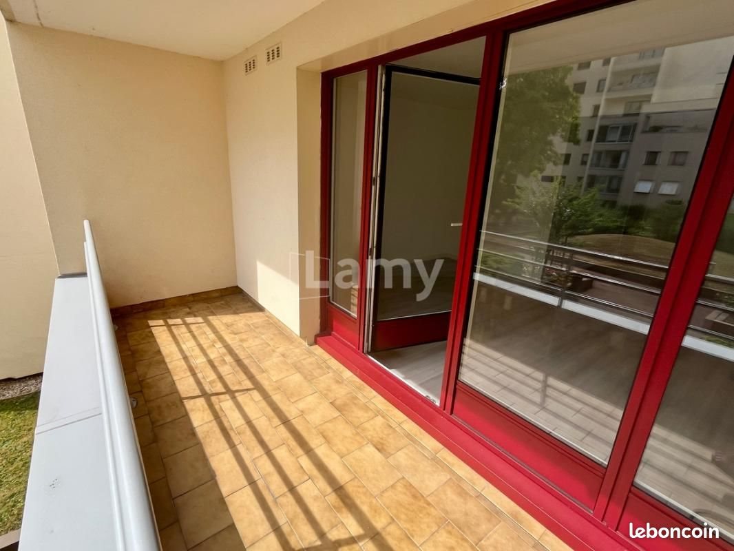 Appartement à louer, 74m², Montigny-le-Bretonneux