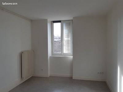 Appartement à louer, 39m², Lons-le-Saunier