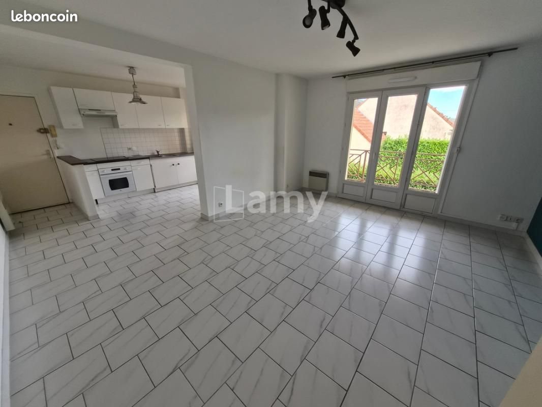 Appartement à louer, 49m², Auxerre