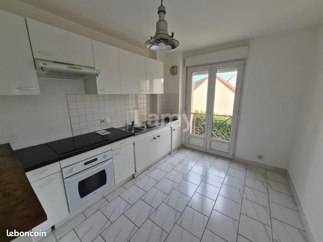 Appartement à louer, 49m², Auxerre