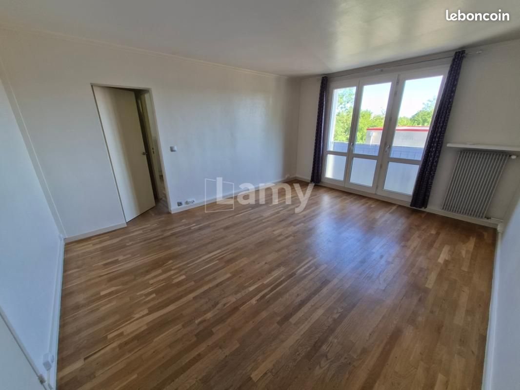 Appartement à louer, 51m², Auxerre