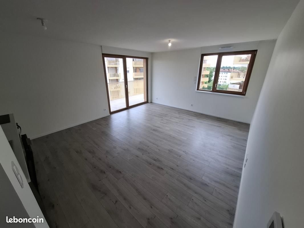 Appartement à louer, 61m², Ostwald