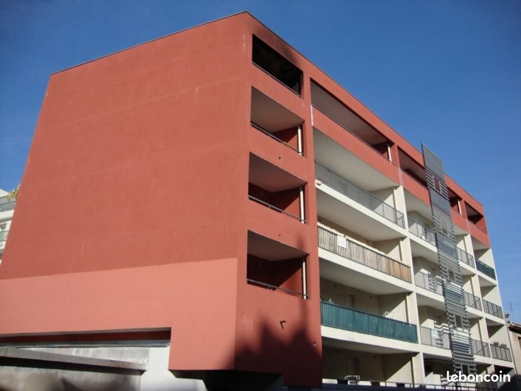 Appartement à louer, 37m², Nîmes