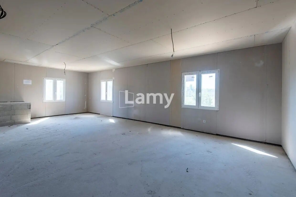 Maison à vendre, 388m², Eyguières