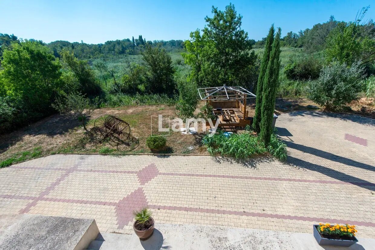 Maison à vendre, 388m², Eyguières
