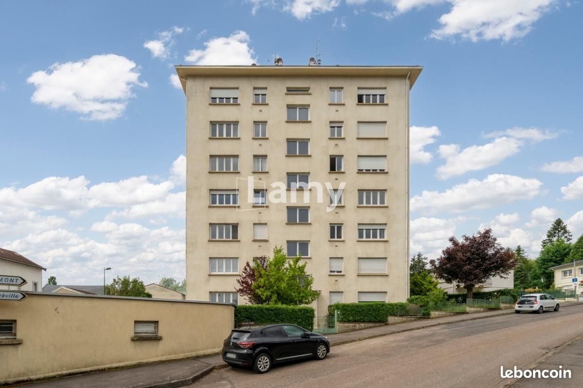Appartement à vendre, 69m², Saint-Max