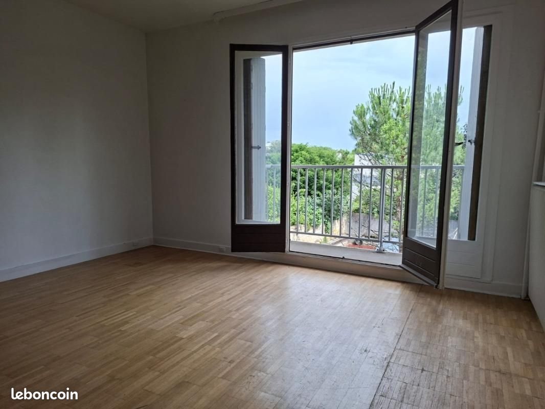 Appartement à vendre, 26m², Suresnes