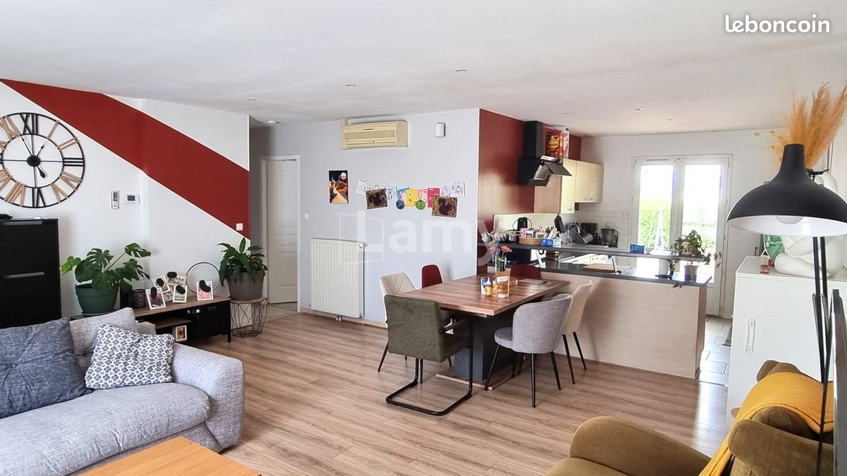 Maison à louer, 80m², Saint-Marcel