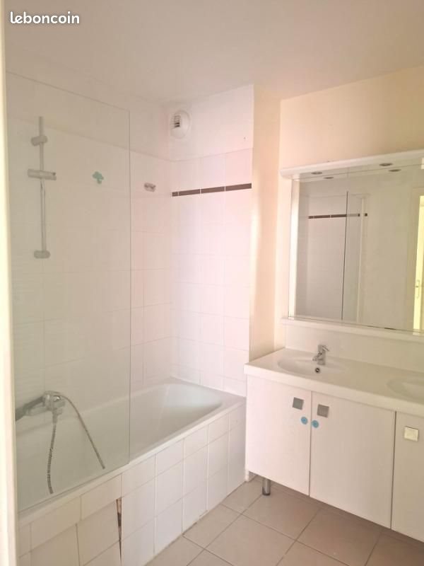 Appartement à louer, 85m², Vallauris