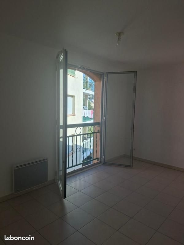 Appartement à louer, 85m², Vallauris