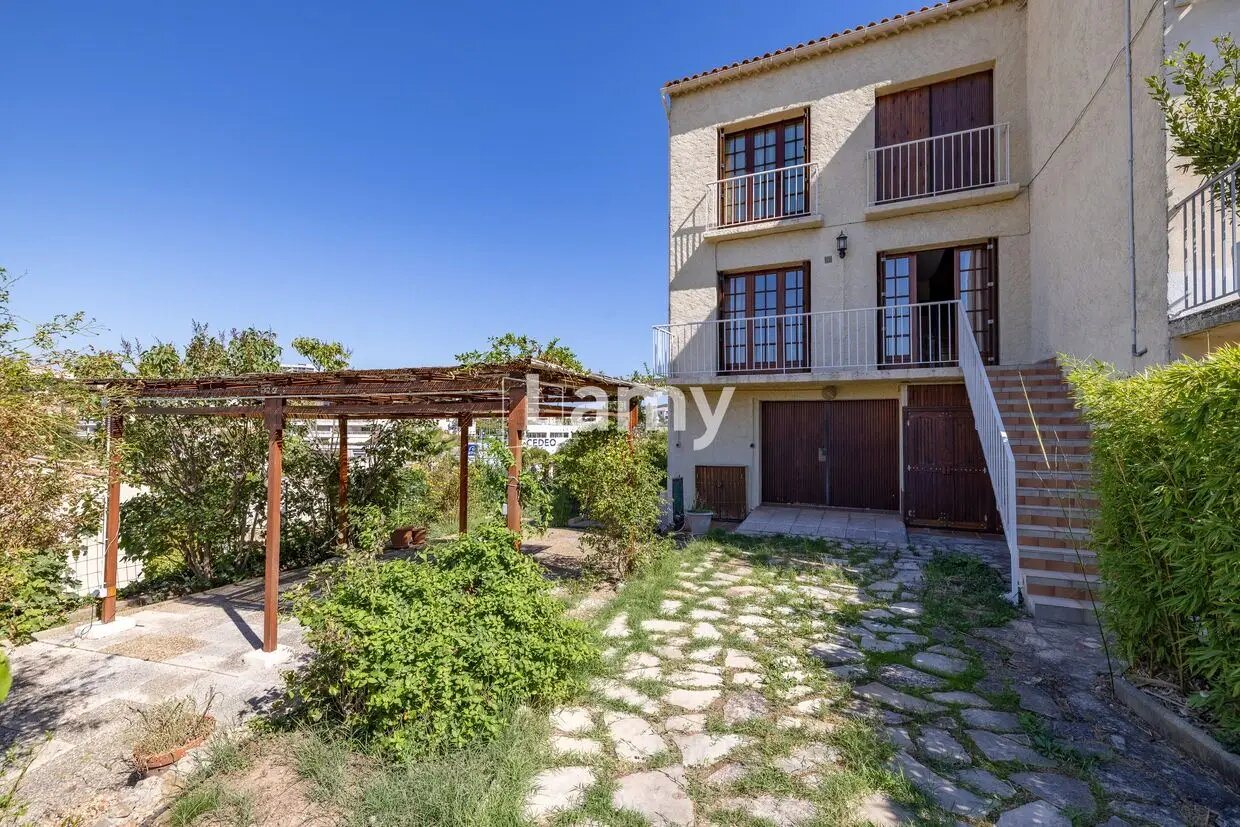 Maison à vendre, 95m², Saint-Raphaël