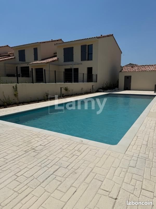 Appartement à louer, 46m², Saint-Rémy-de-Provence