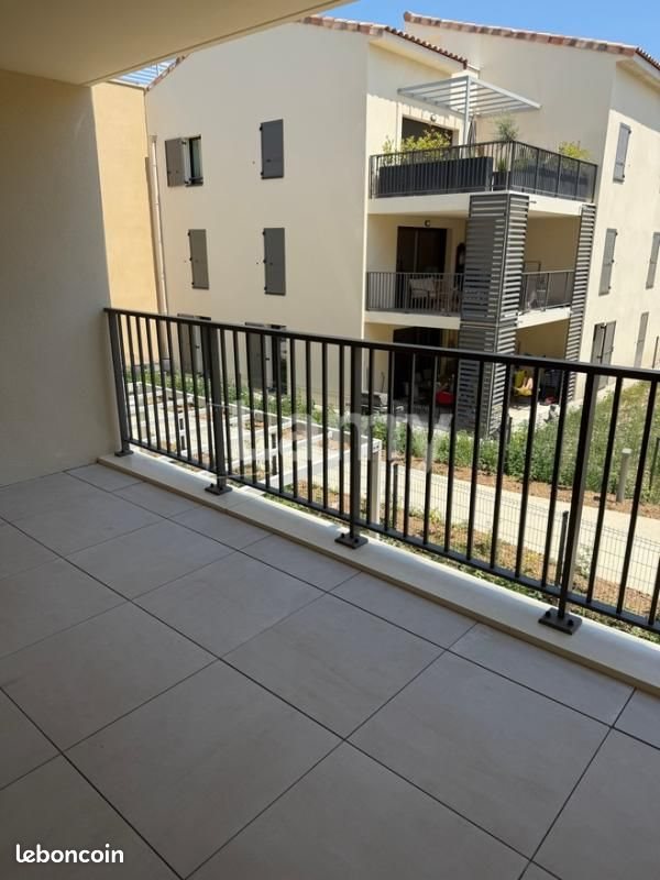 Appartement à louer, 46m², Saint-Rémy-de-Provence