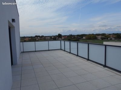 Appartement à louer, 80m², Marsillargues