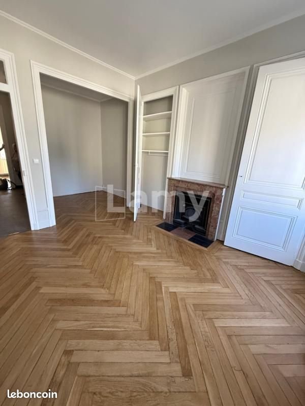 Appartement à louer, 53m², Villeurbanne