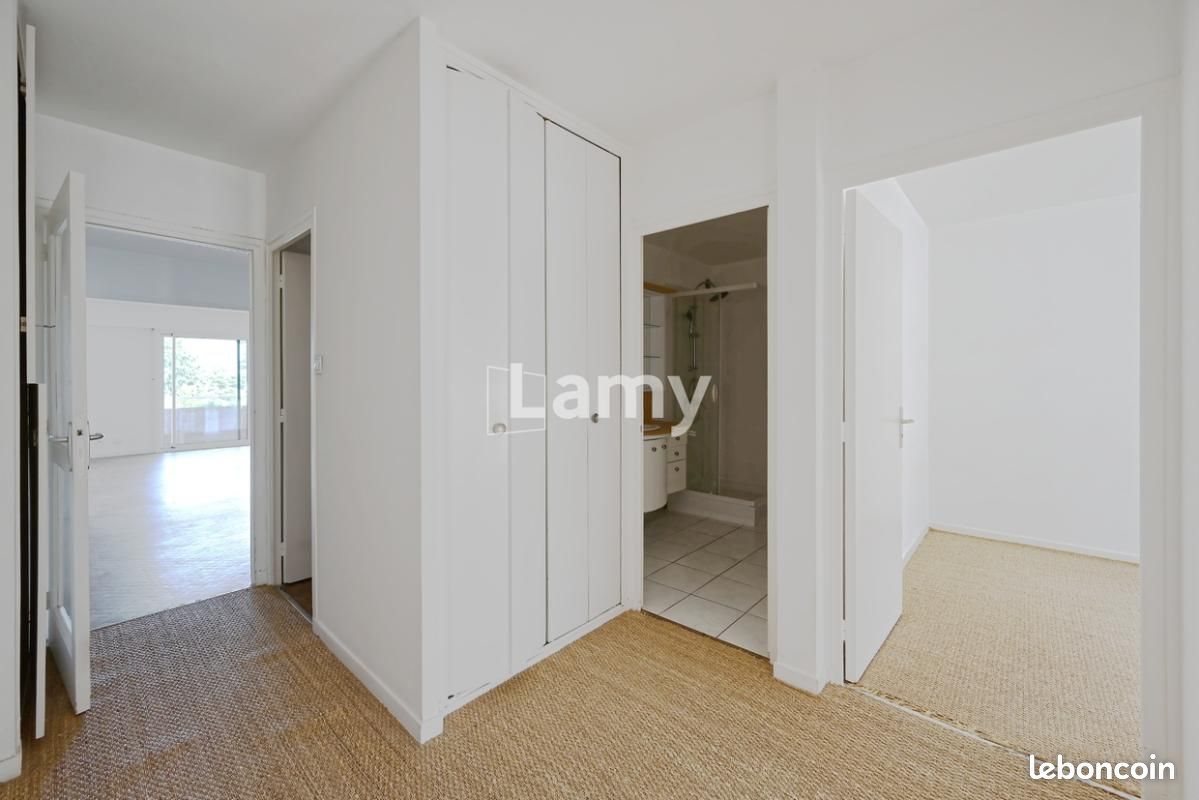 Appartement à vendre, 111m², Saint-Ismier