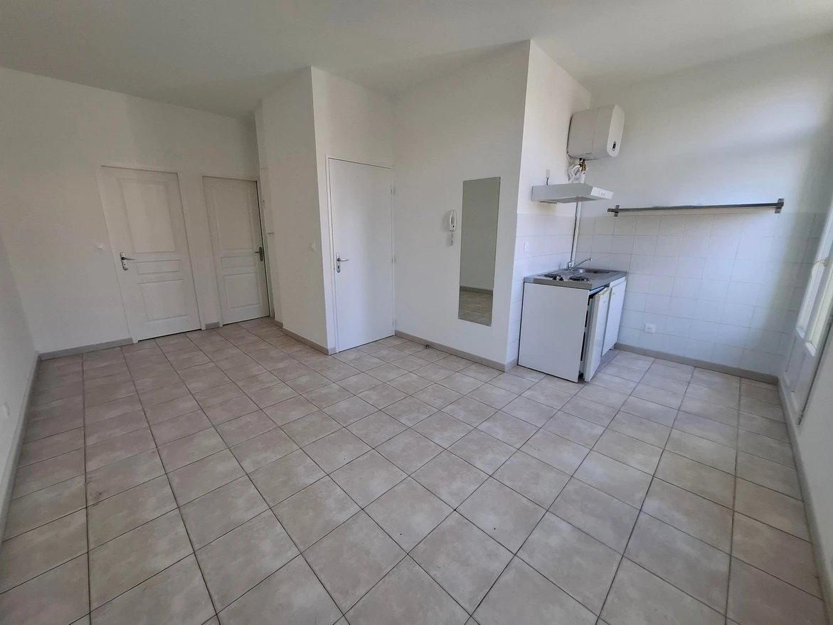 Appartement à louer, 23m², Marseille 11ème