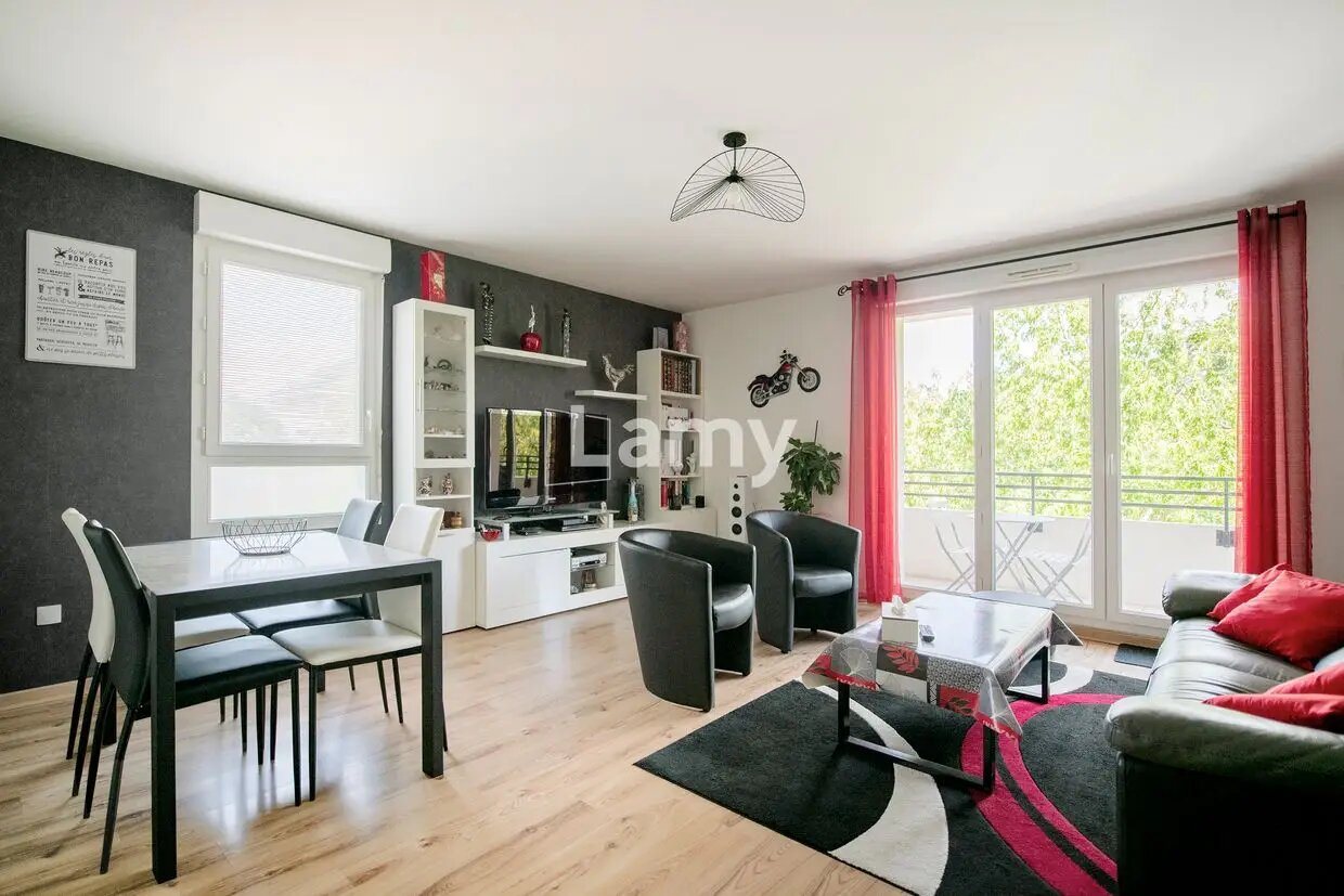 Appartement à vendre, 69m², Saint-Jean-de-la-Ruelle