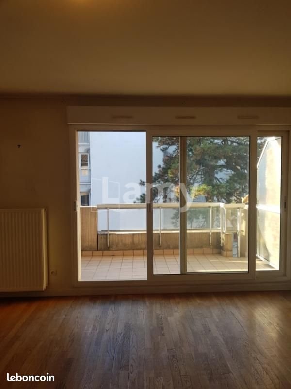 Appartement à louer, 79m², Lyon 8ème