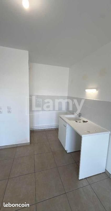 Appartement à louer, 48m², Villeurbanne