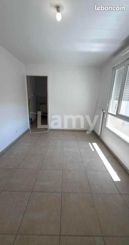 Appartement à louer, 48m², Villeurbanne